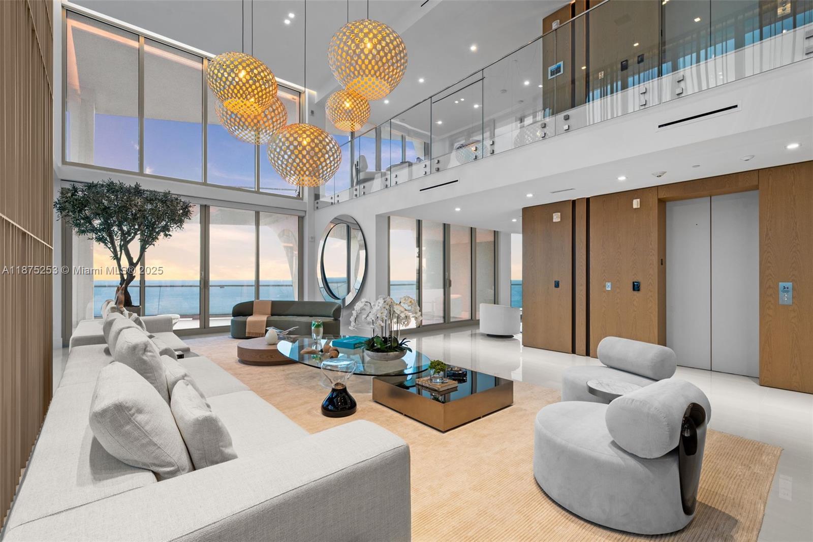 JADE SIGNATURE CONDO - Residential