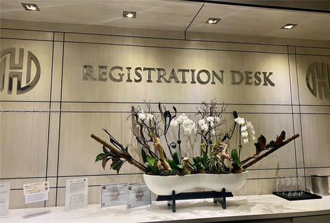 185 SE 14th Ter 904 Miami FL 33131