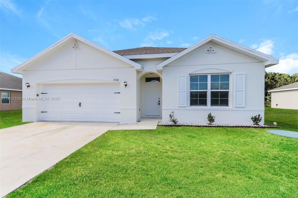 Photo of 2088 SW Leafy Road, Port St Lucie, FL 34953 (MLS # A11817700)