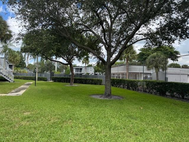 FRENCH QUARTER CONDOMINIU - Residential