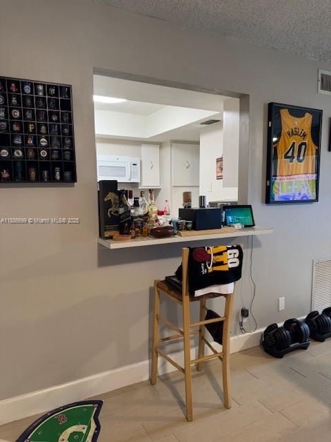 FRENCH QUARTER CONDOMINIU - Residential