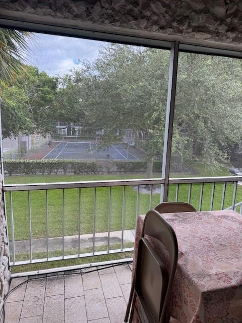 FRENCH QUARTER CONDOMINIU - Residential