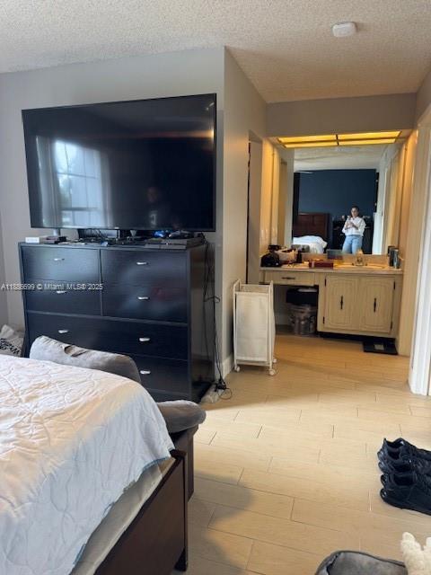 FRENCH QUARTER CONDOMINIU - Residential