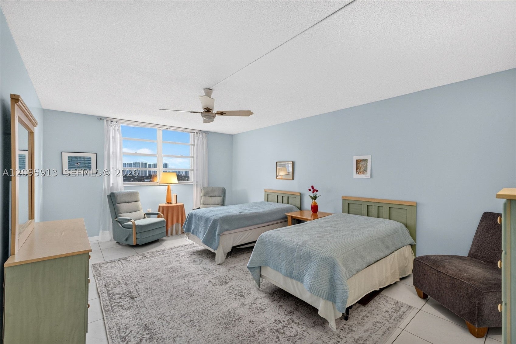 1833 S Ocean Dr 1202