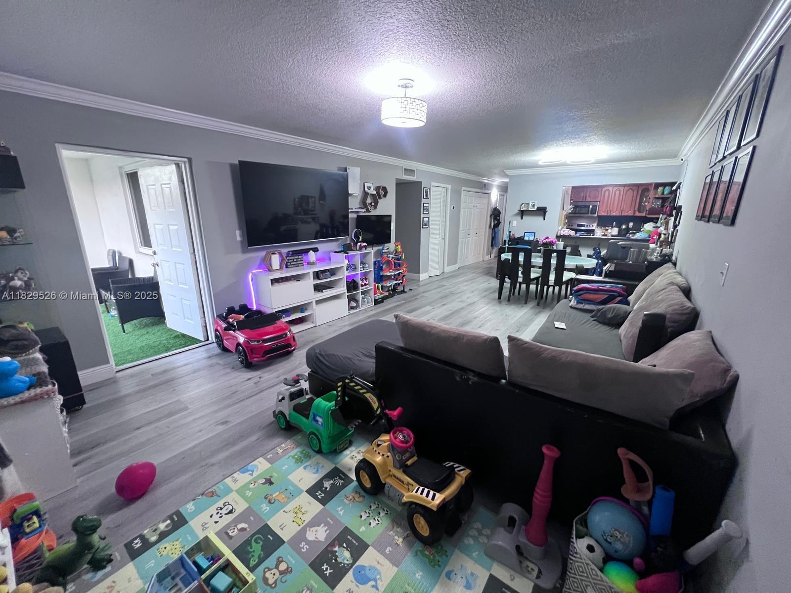 CORAL GATE EAST CONDO - Residential