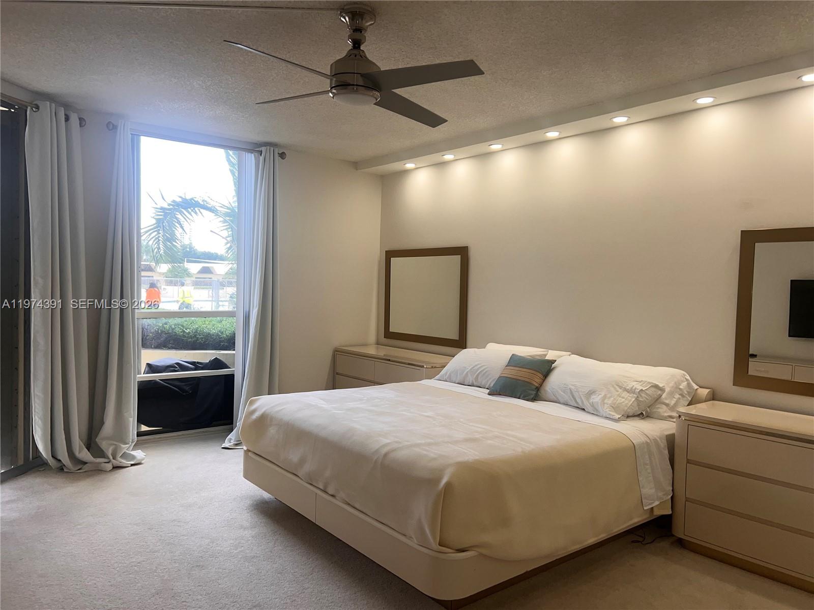 TERRACES NORTH TURNBERRY - Residential