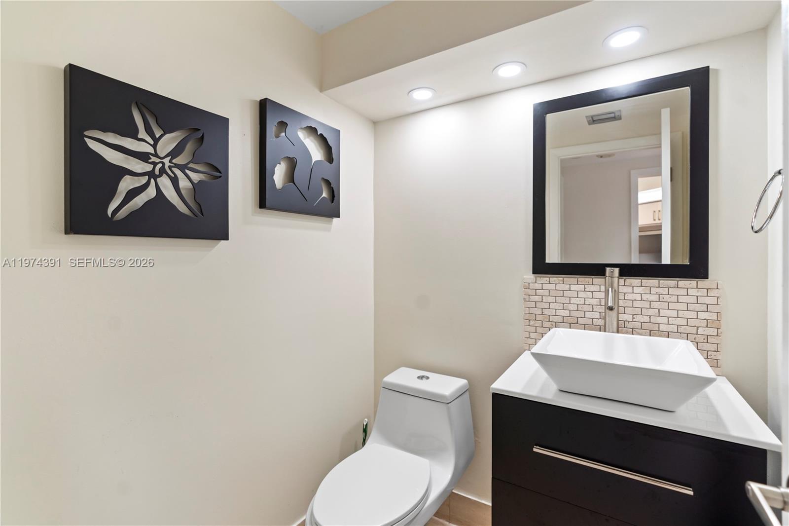 TERRACES NORTH TURNBERRY - Residential