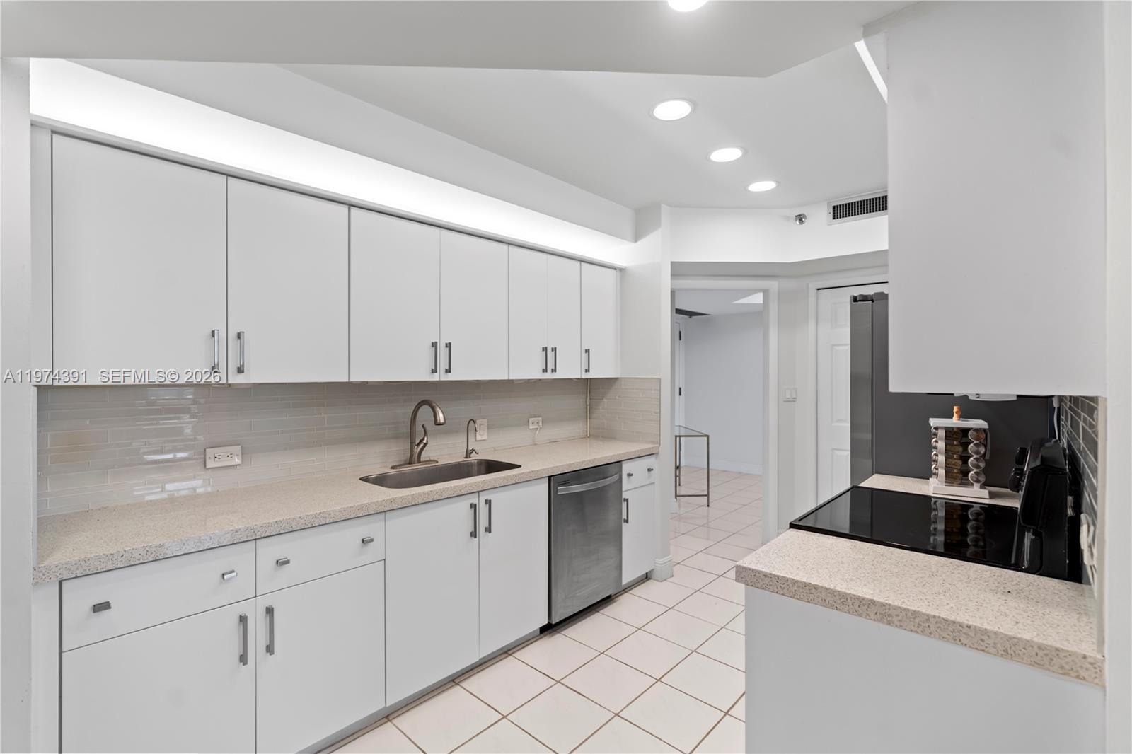 TERRACES NORTH TURNBERRY - Residential