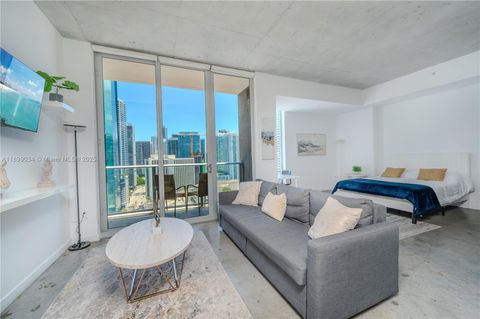 151 SE 1st St 2303 Miami FL 33131
