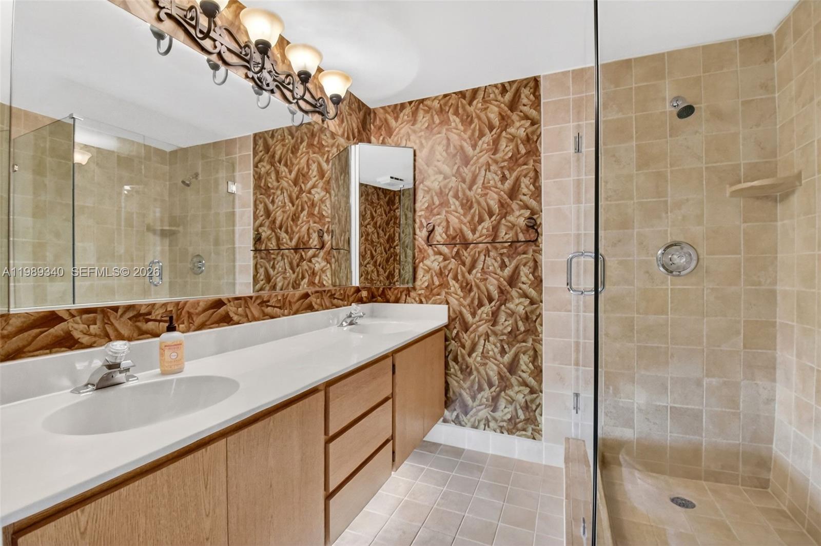 HERITAGE VILLAGE OF P B L - Residential