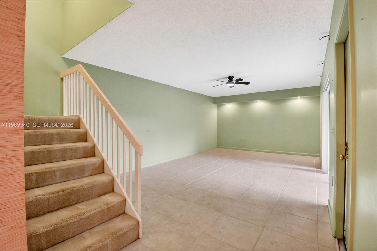 HERITAGE VILLAGE OF P B L - Residential