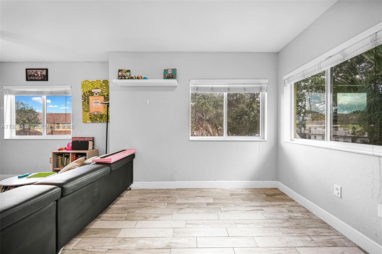 VILLAS OF PALOMINO CONDO - Residential