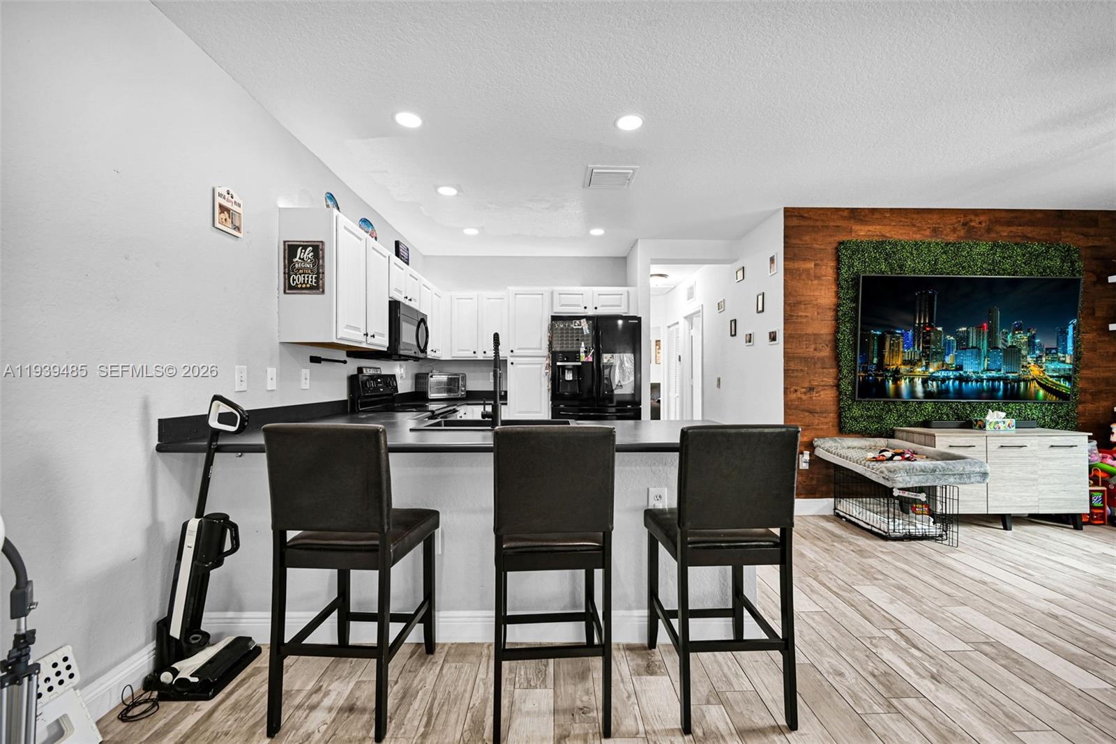 VILLAS OF PALOMINO CONDO - Residential