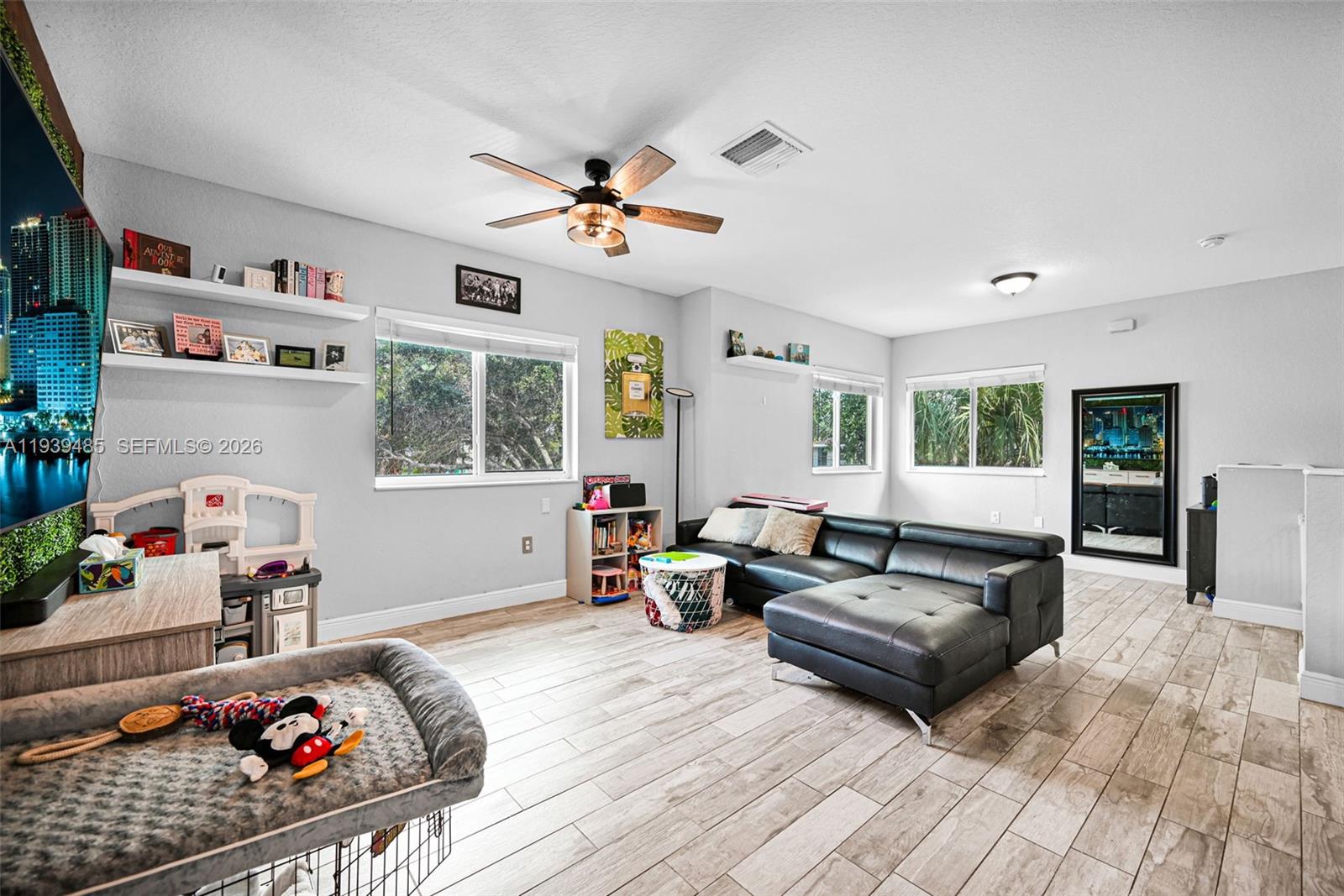 VILLAS OF PALOMINO CONDO - Residential