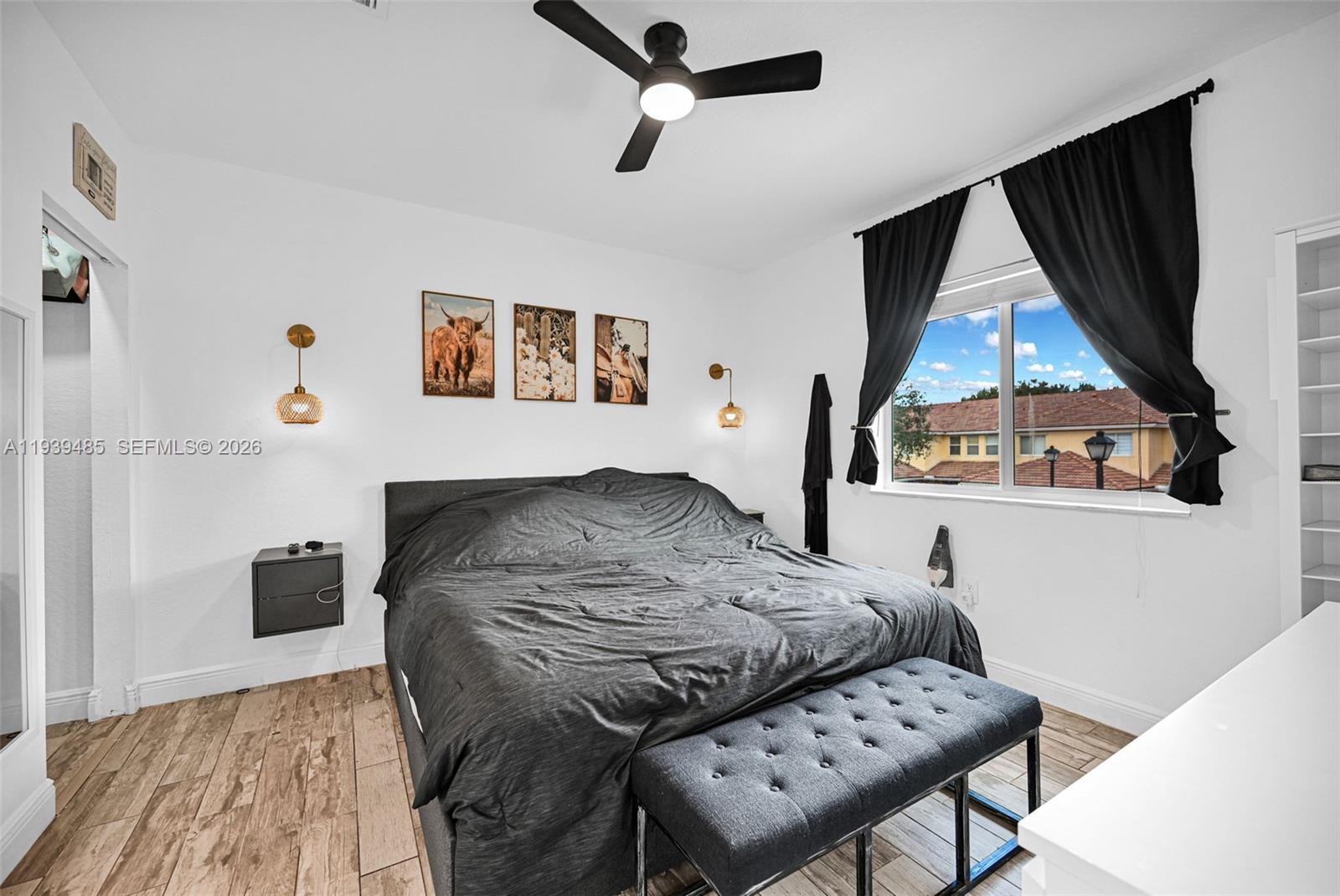 VILLAS OF PALOMINO CONDO - Residential