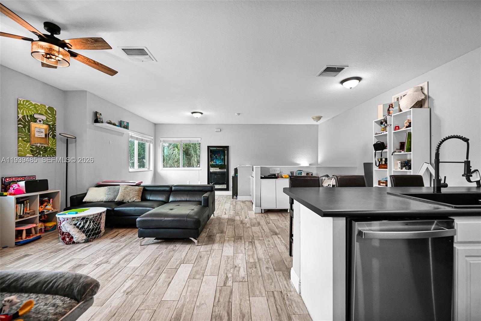 VILLAS OF PALOMINO CONDO - Residential