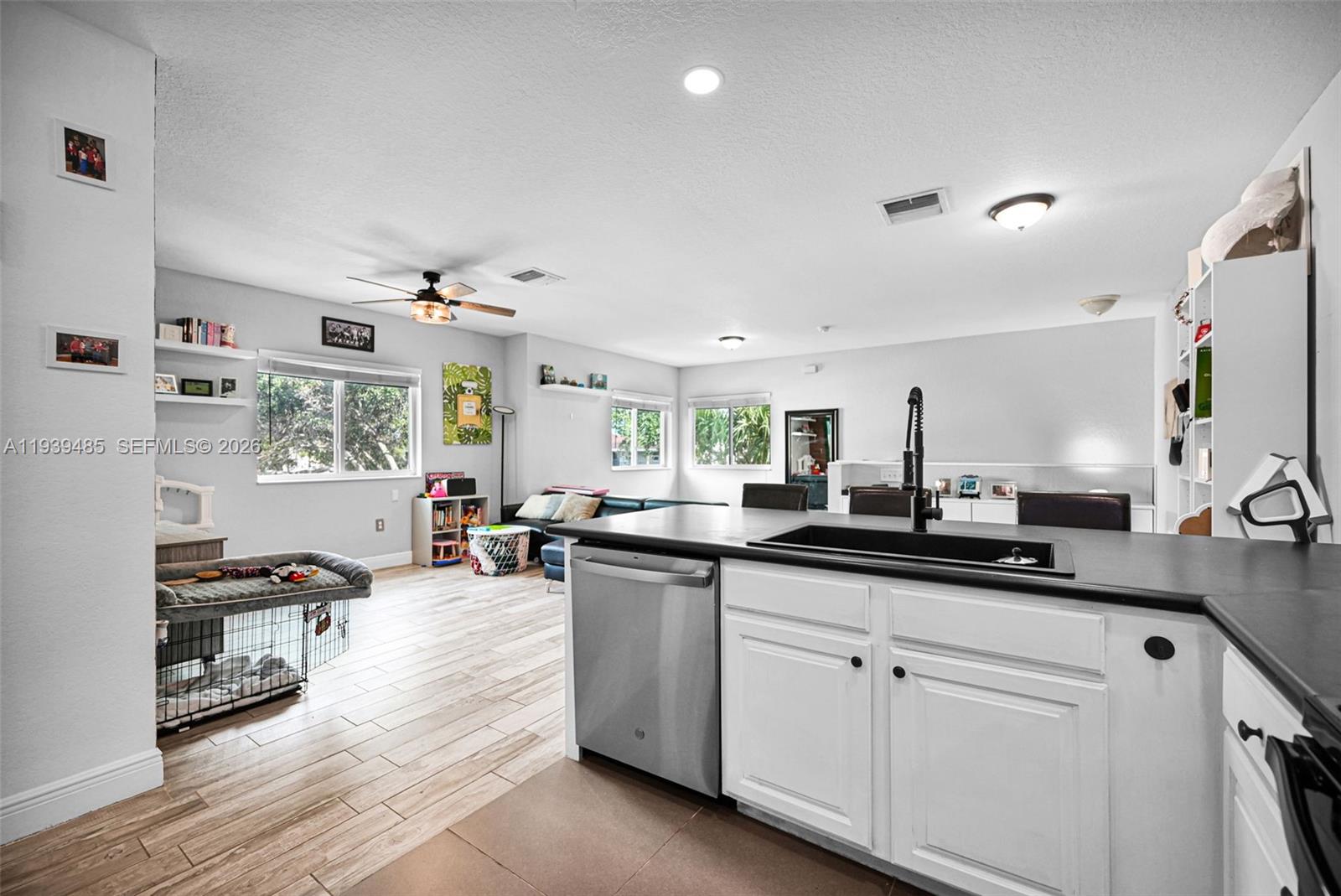 VILLAS OF PALOMINO CONDO - Residential