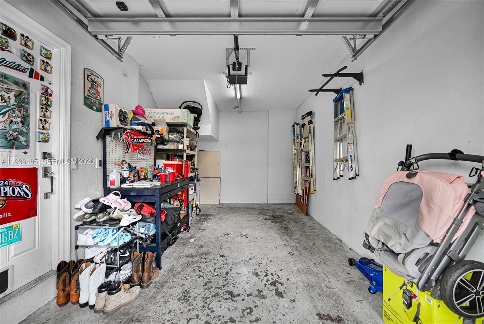 VILLAS OF PALOMINO CONDO - Residential