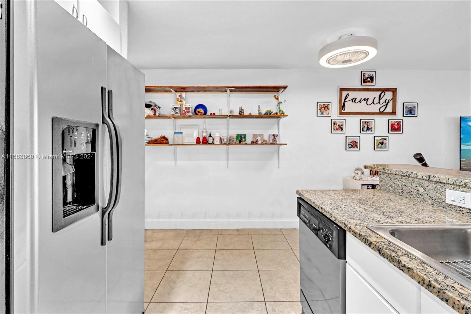 DU BARRY CONDO - Residential