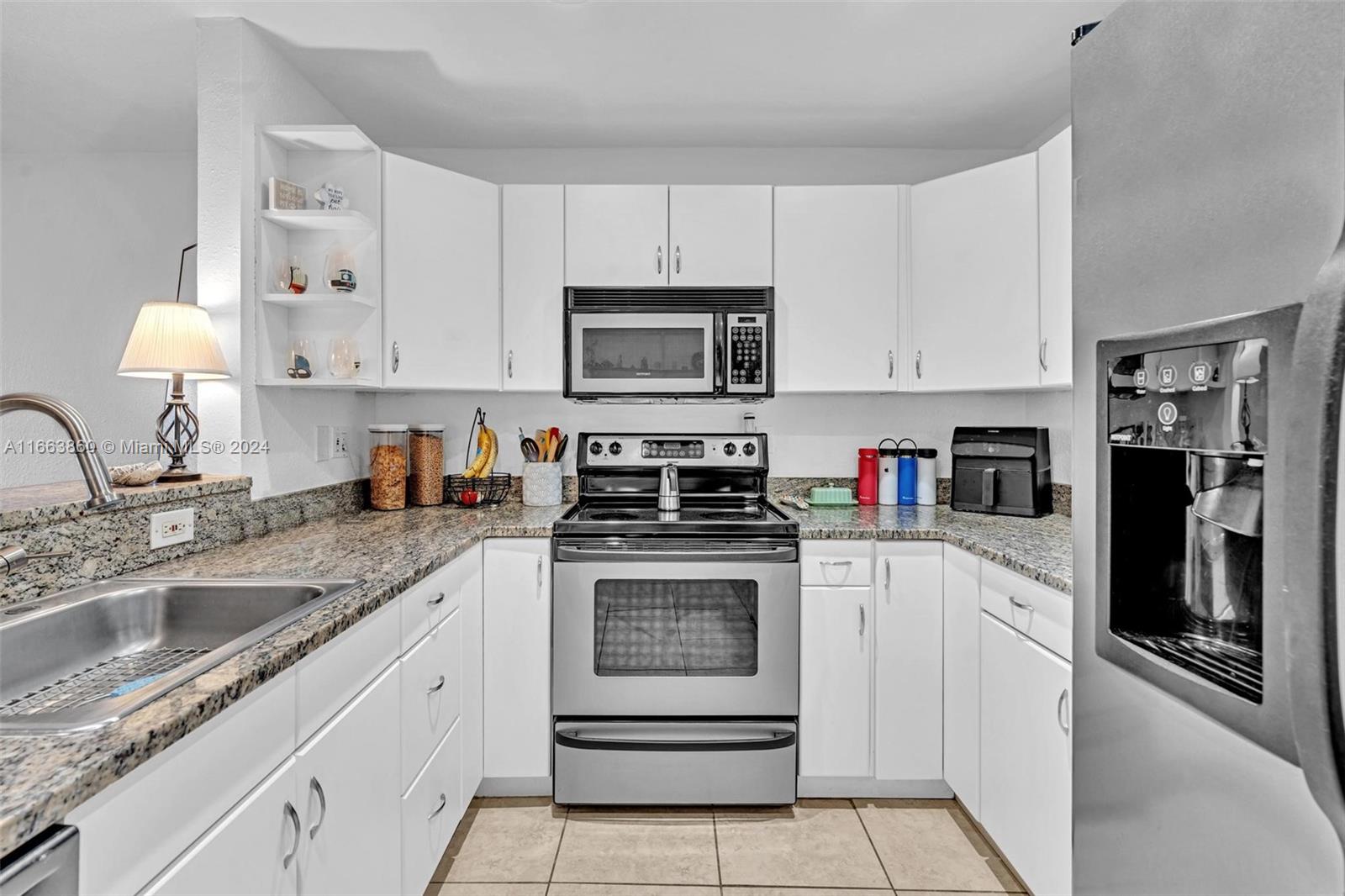 DU BARRY CONDO - Residential