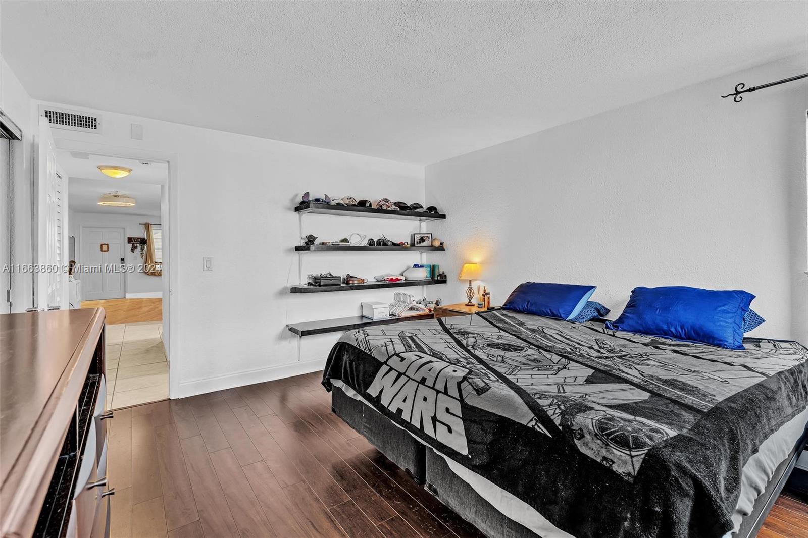 DU BARRY CONDO - Residential