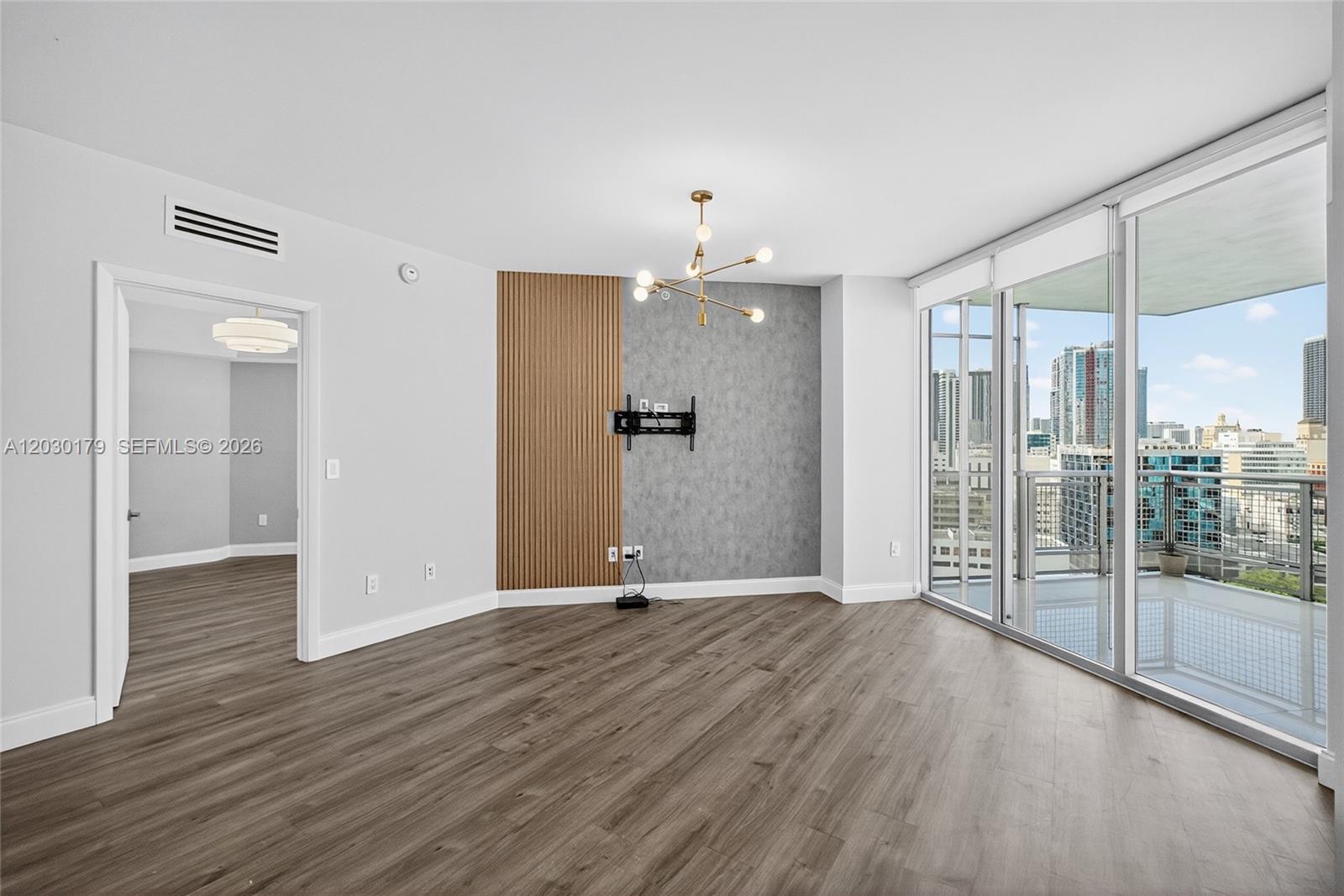 350 S Miami Ave 1705