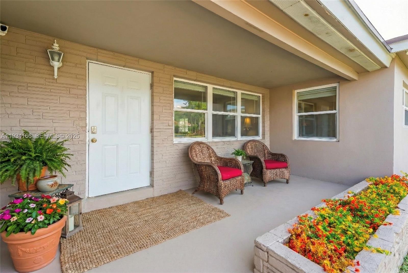 LLOYD ESTATES - Residential