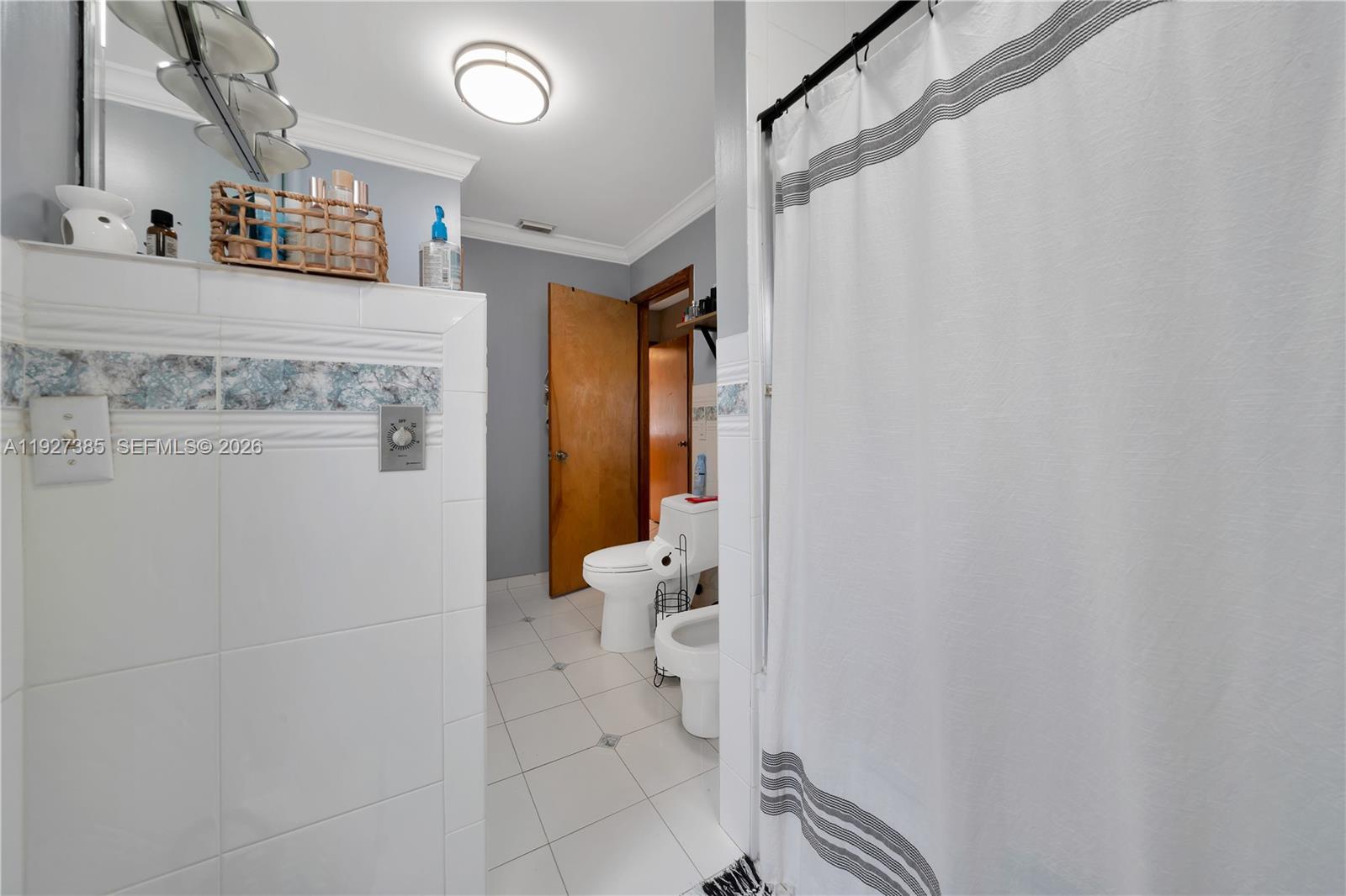 NATALIE HOMES - Residential