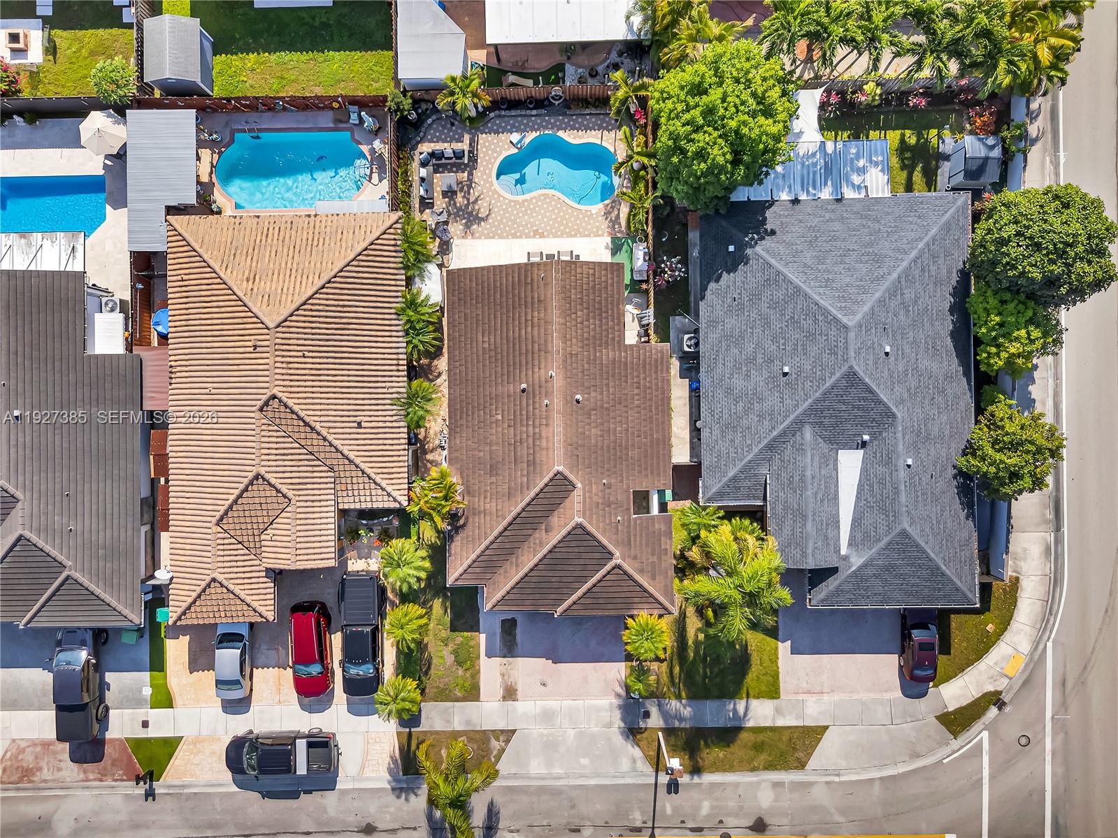 NATALIE HOMES - Residential