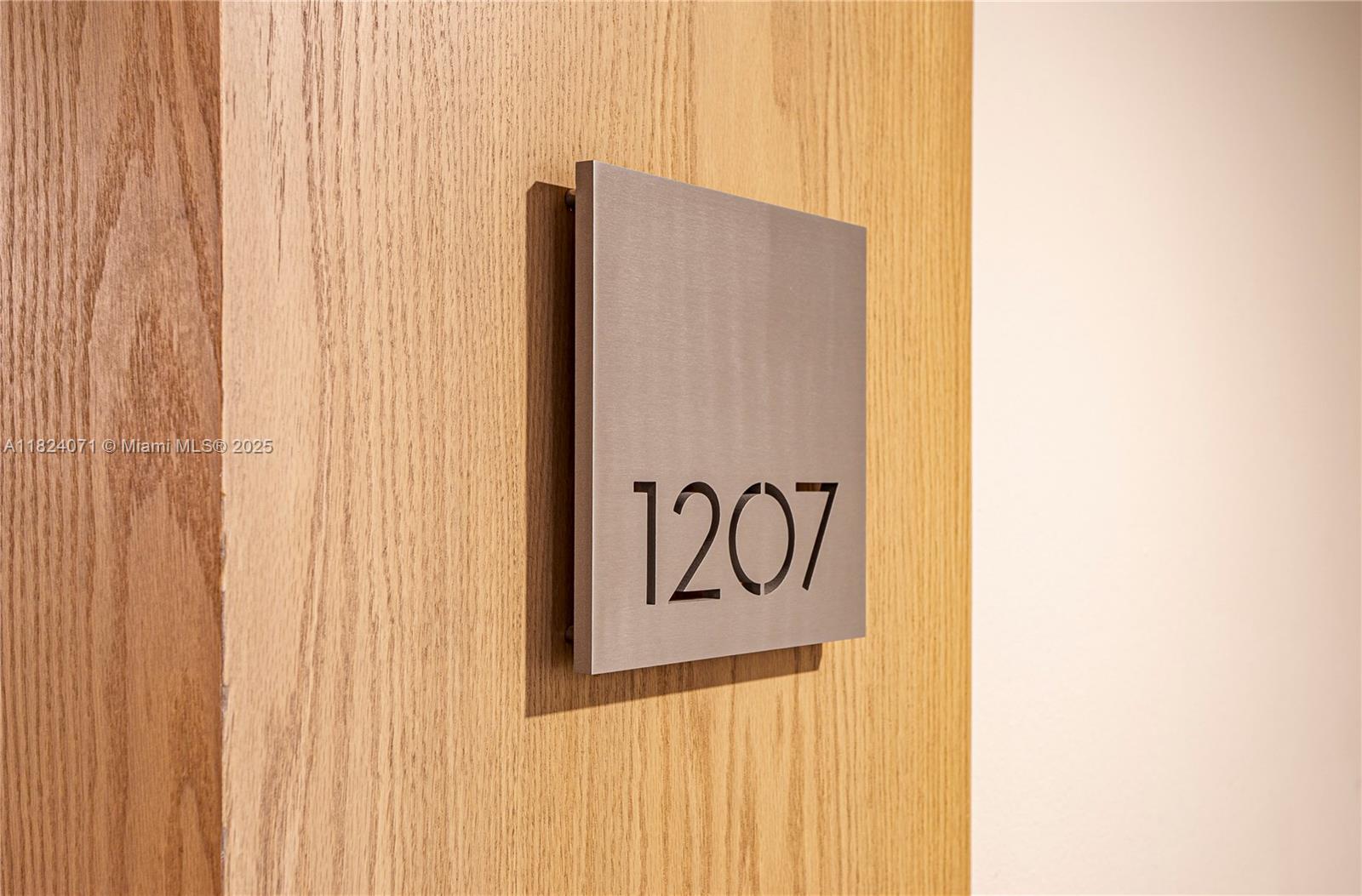 COMMODORE CLUB SOUTH COND - Residential Lease