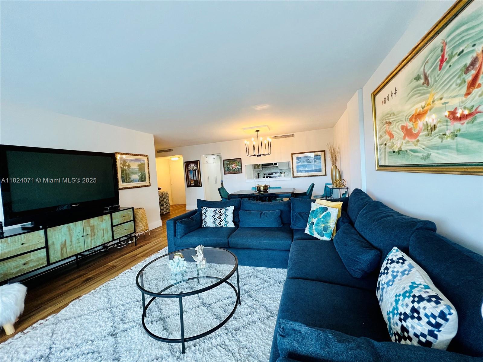 COMMODORE CLUB SOUTH COND - Residential Lease