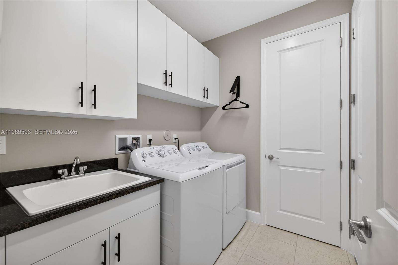 RIVERLAND PARCEL B - PLAT - Residential