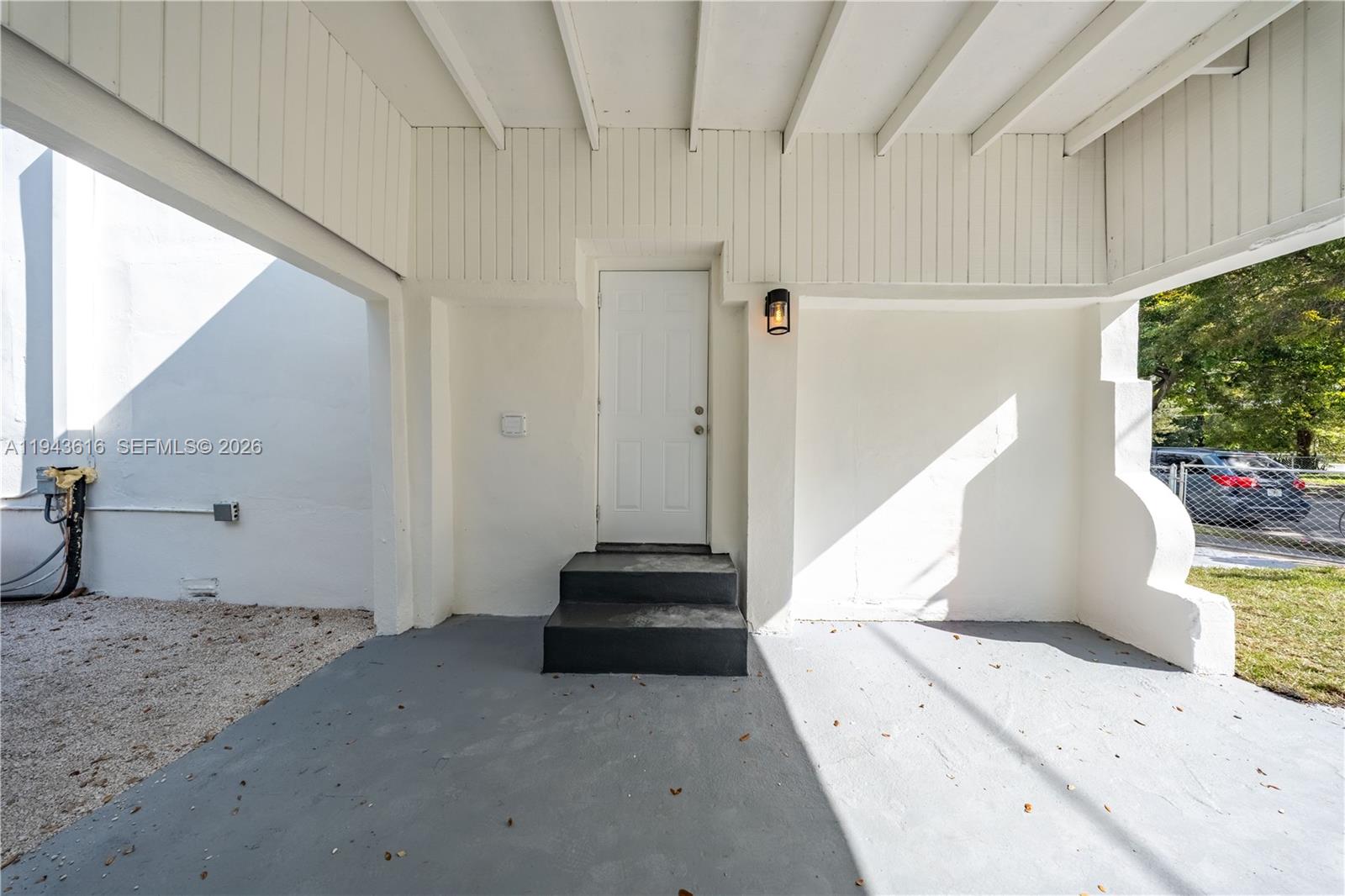 COMMUNITY PARK - Residential Lease