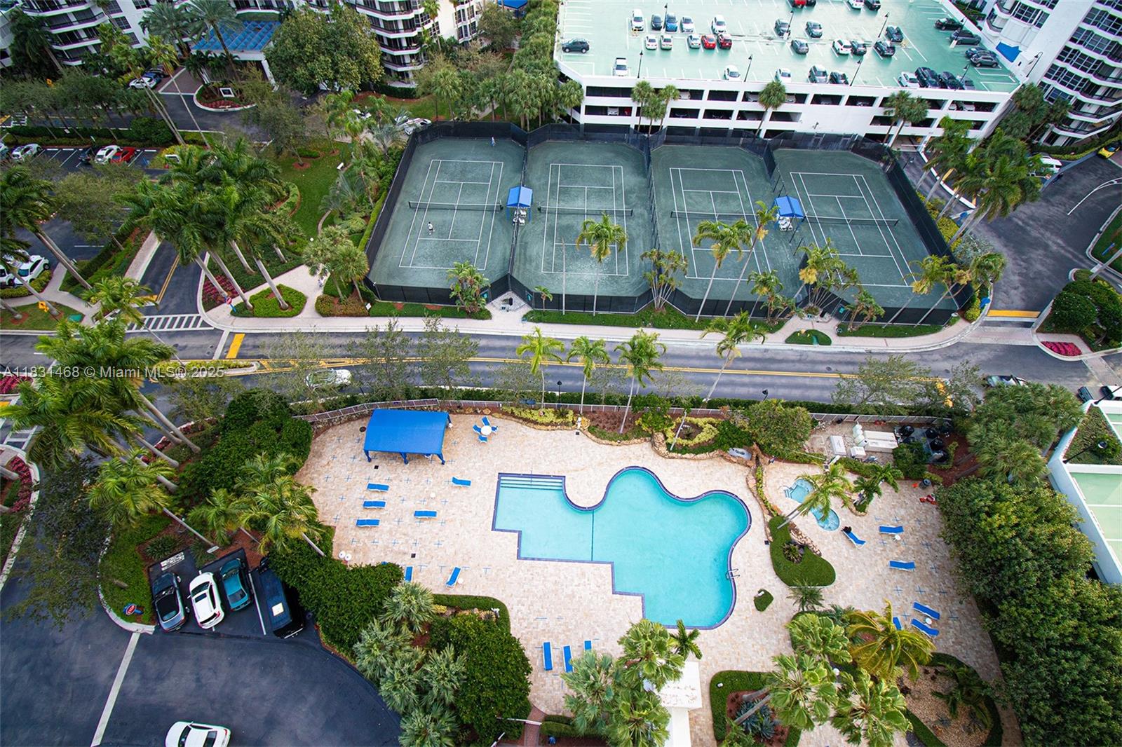 MYSTIC POINTE TOWER 400 C - Residential