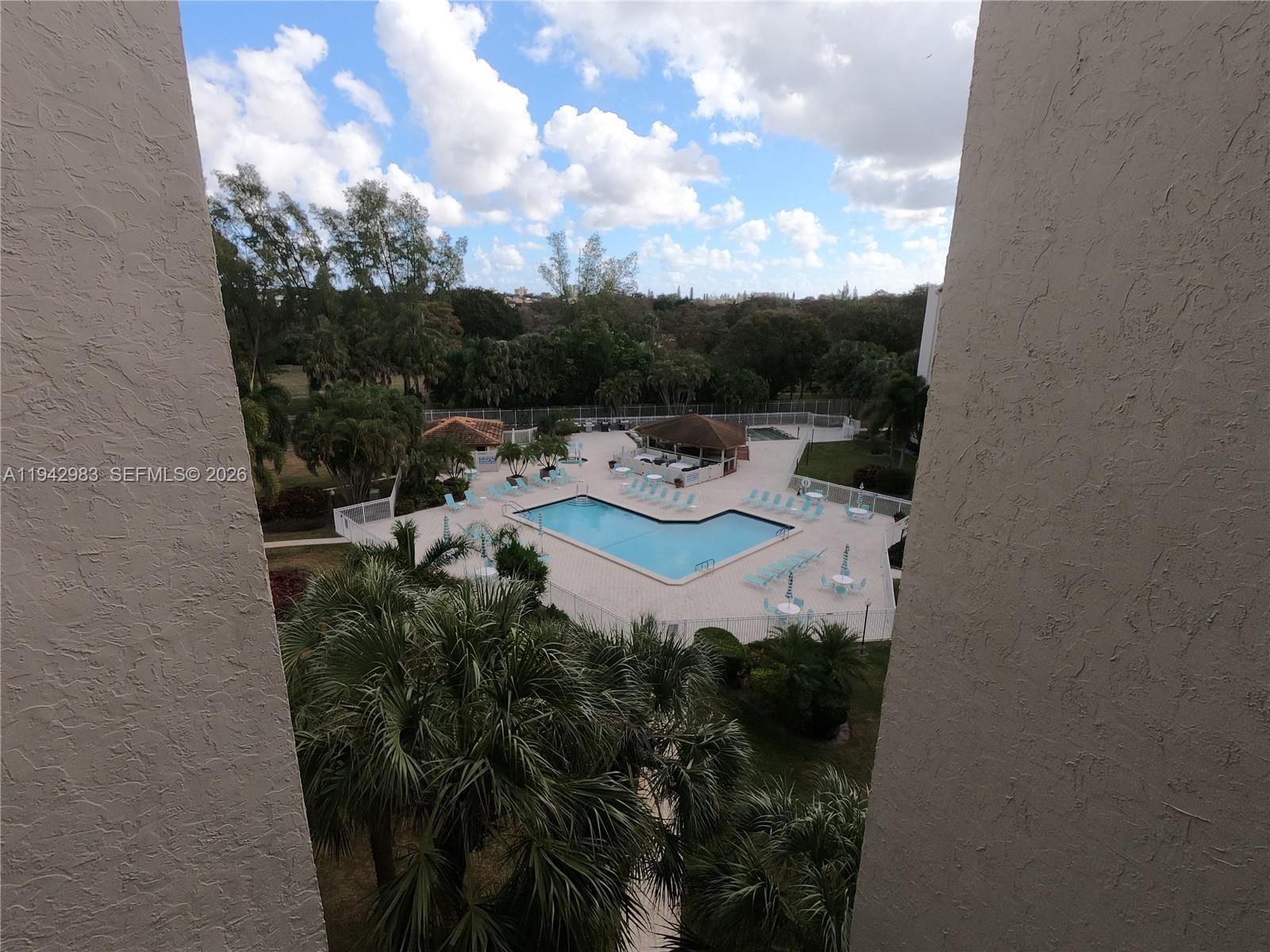 18TH HOLE AT INVERRARY CO - Residential