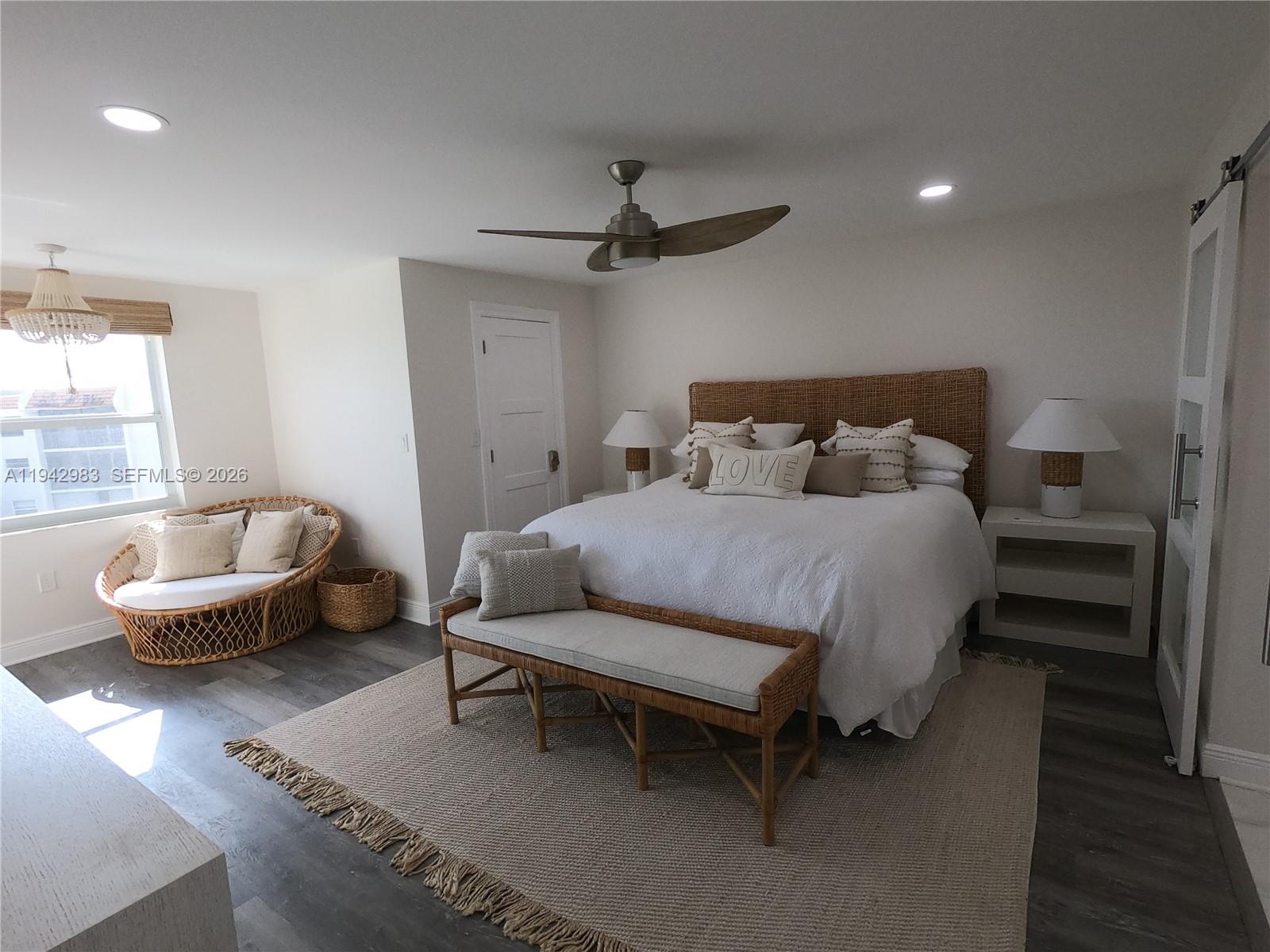 18TH HOLE AT INVERRARY CO - Residential