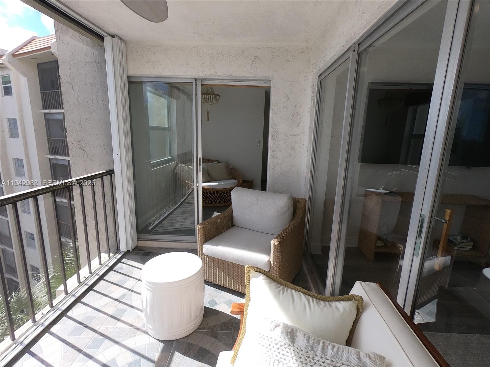 18TH HOLE AT INVERRARY CO - Residential