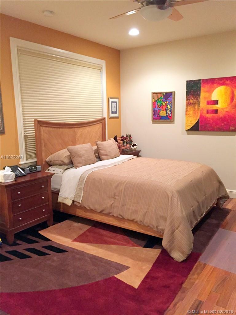 PINECREST - Residential