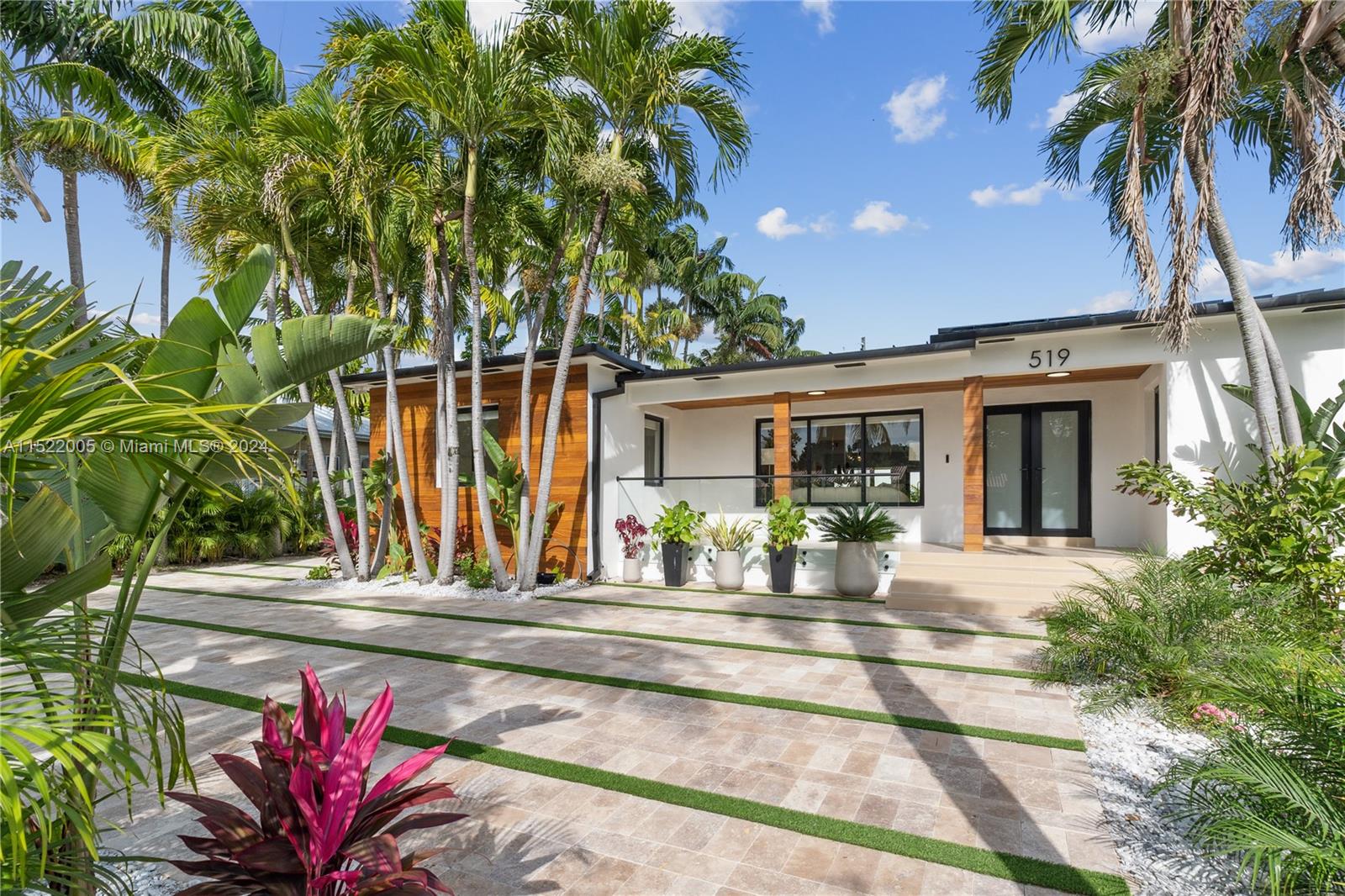 BRICKELL ESTATES - Residential