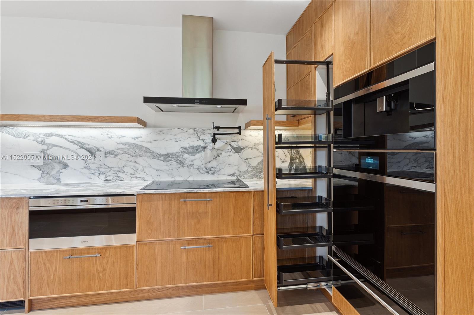 BRICKELL ESTATES - Residential