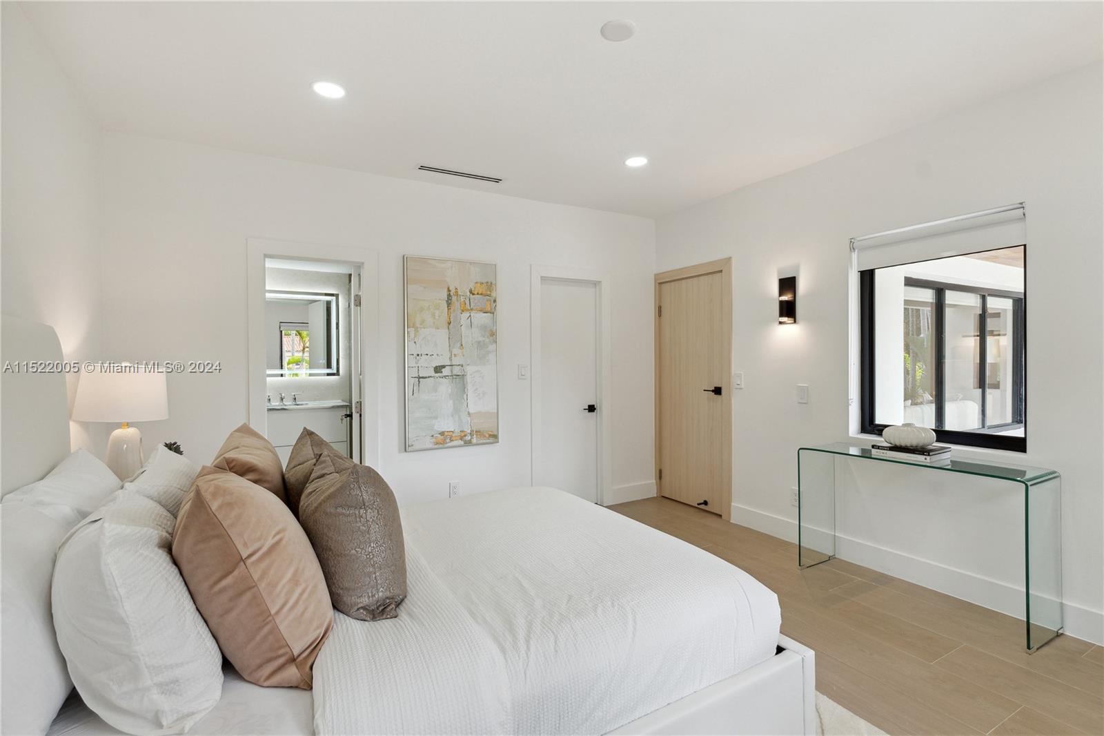 BRICKELL ESTATES - Residential