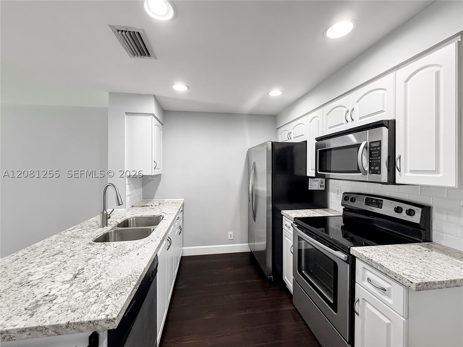 1606 Veracruz Ln