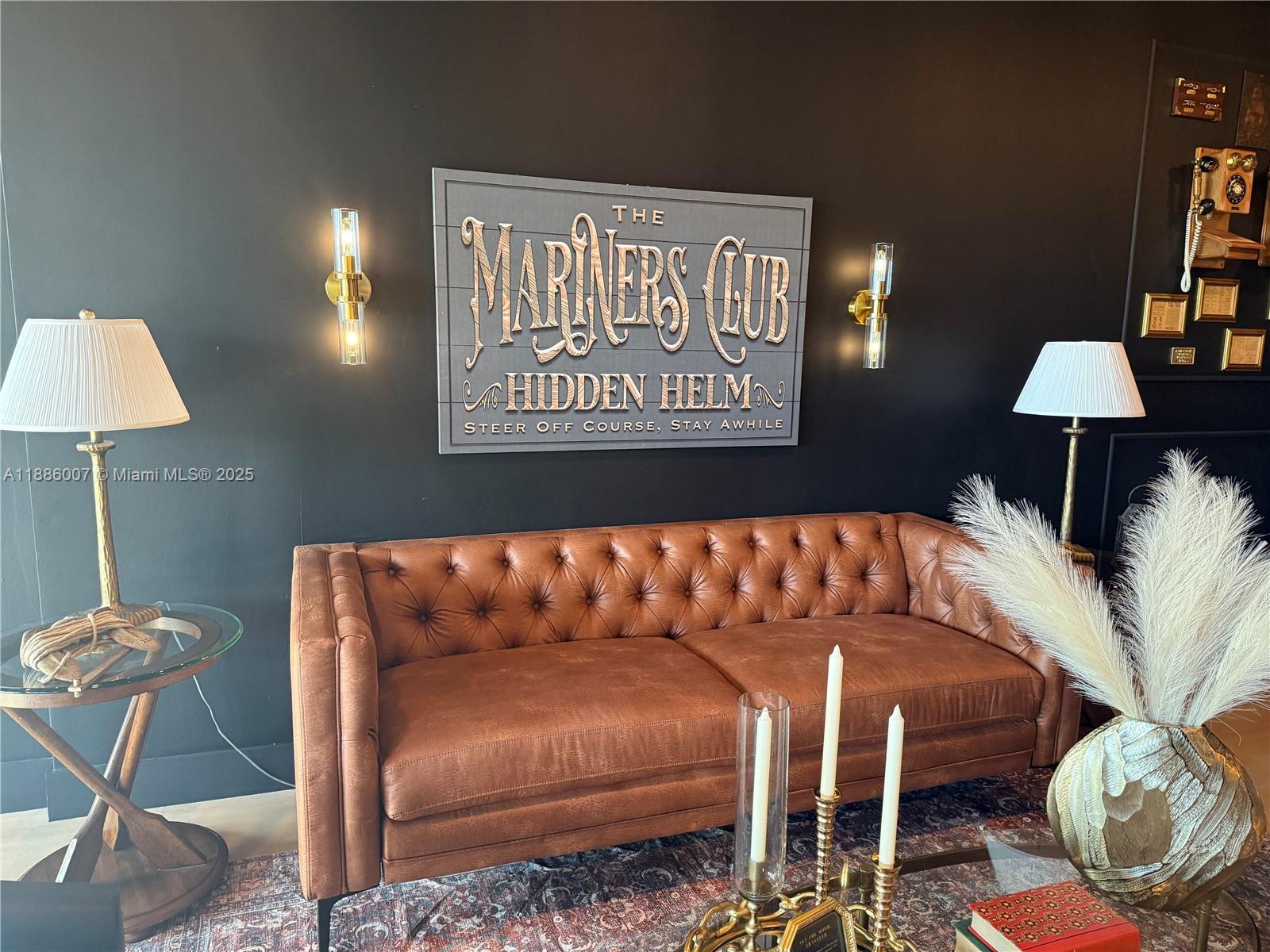 THE SAILFISH AT MARINERS - Residential