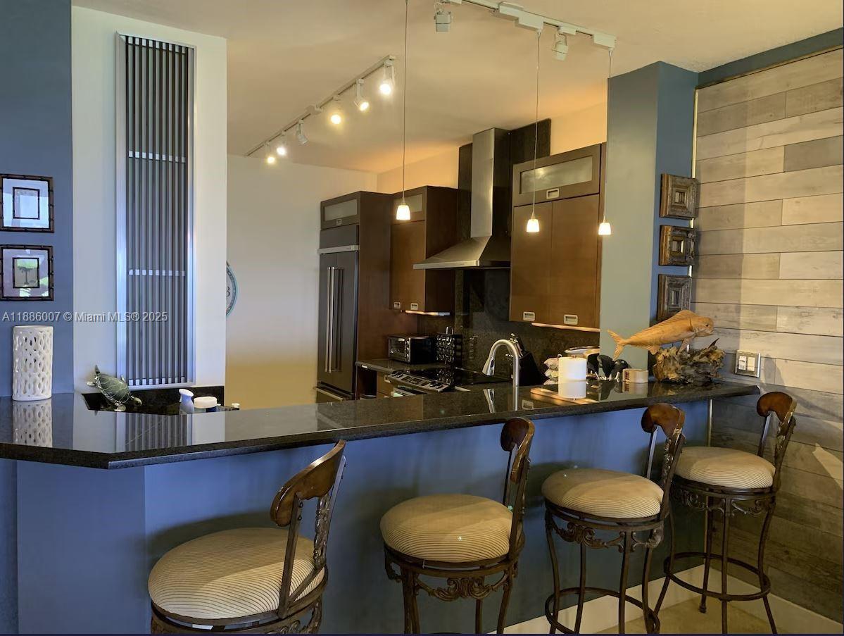 THE SAILFISH AT MARINERS - Residential