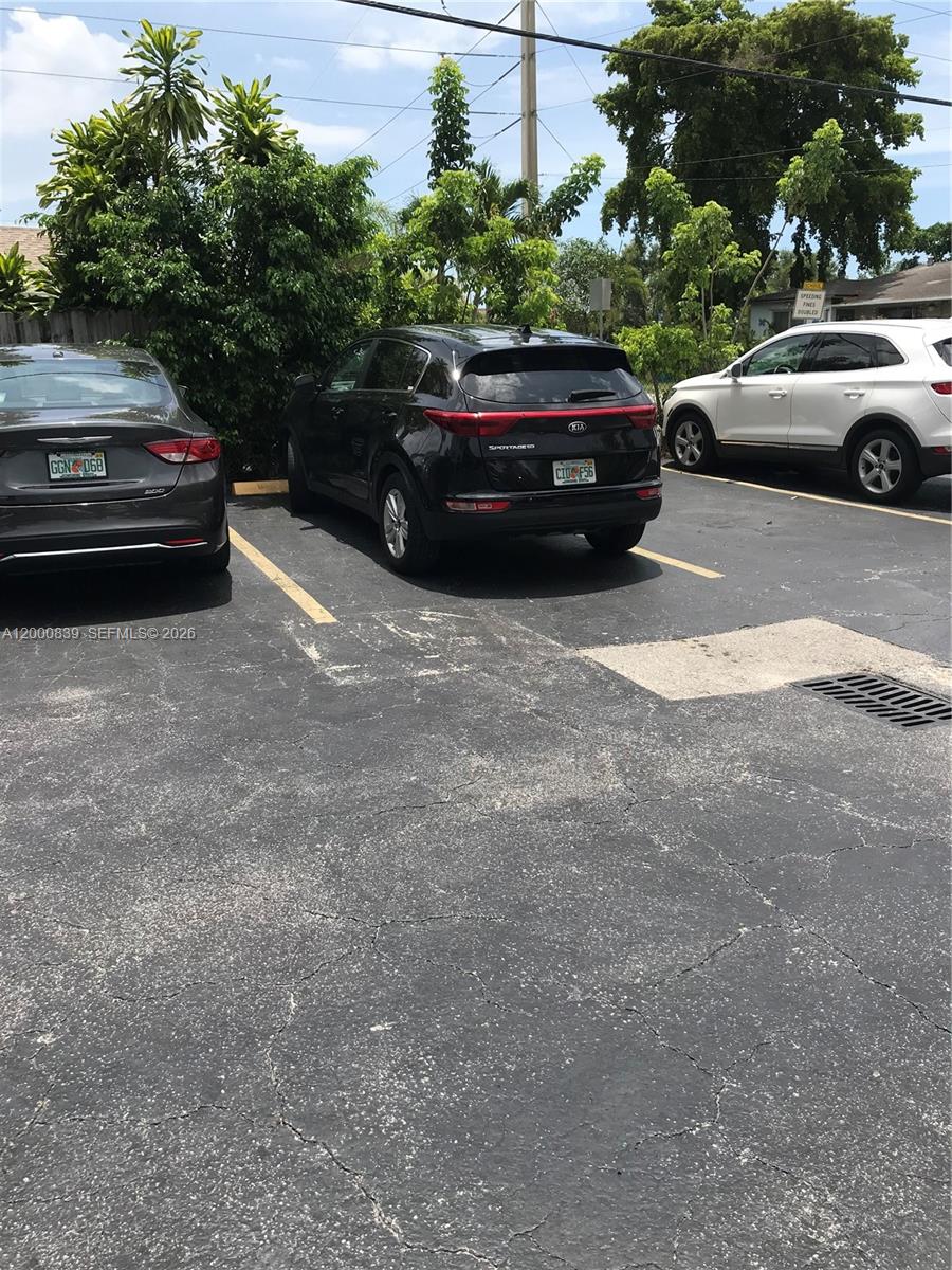 PARADISE GARDENS II CONDO - Residential Lease