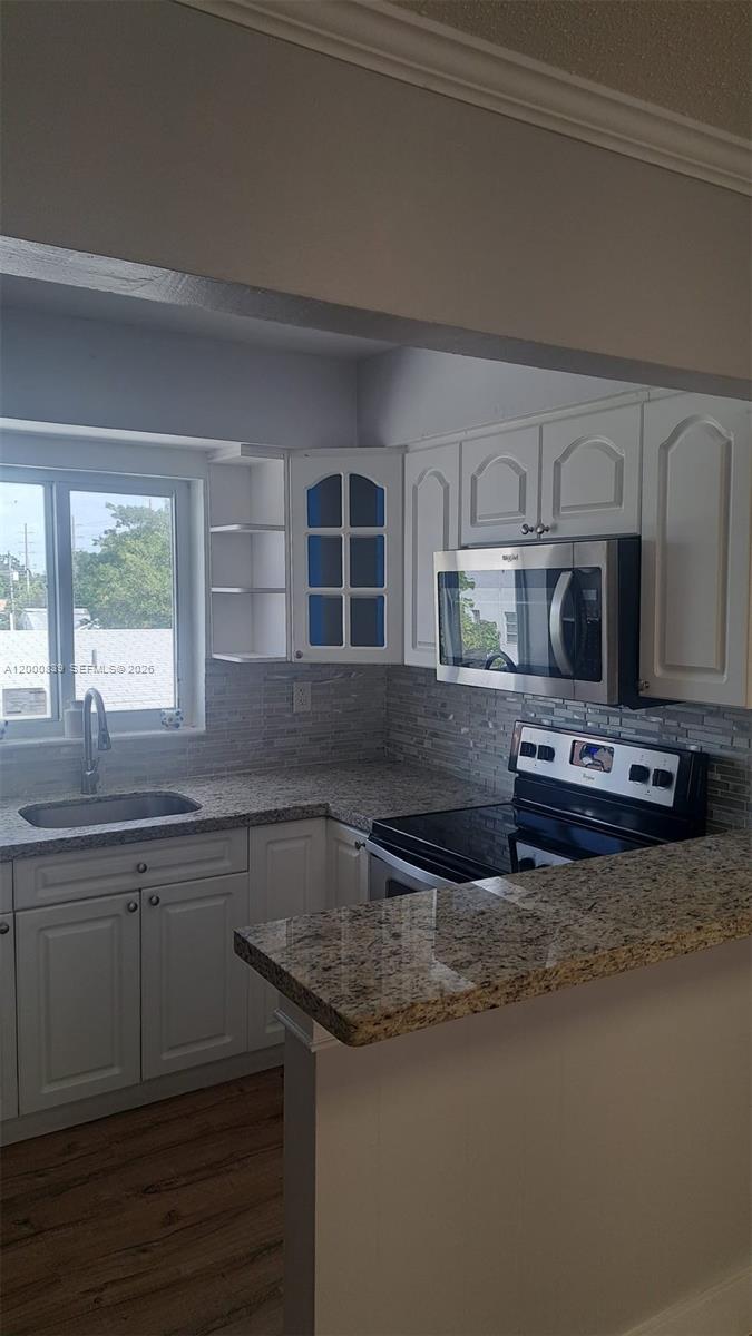 PARADISE GARDENS II CONDO - Residential Lease