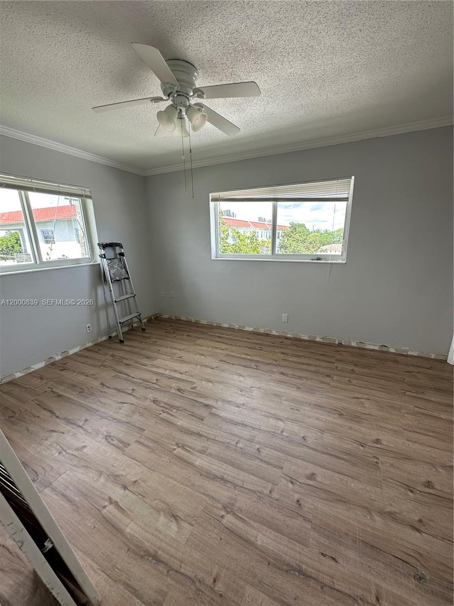 PARADISE GARDENS II CONDO - Residential Lease