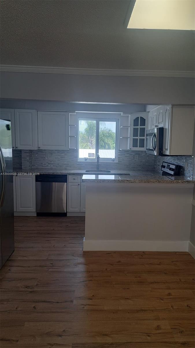 PARADISE GARDENS II CONDO - Residential Lease