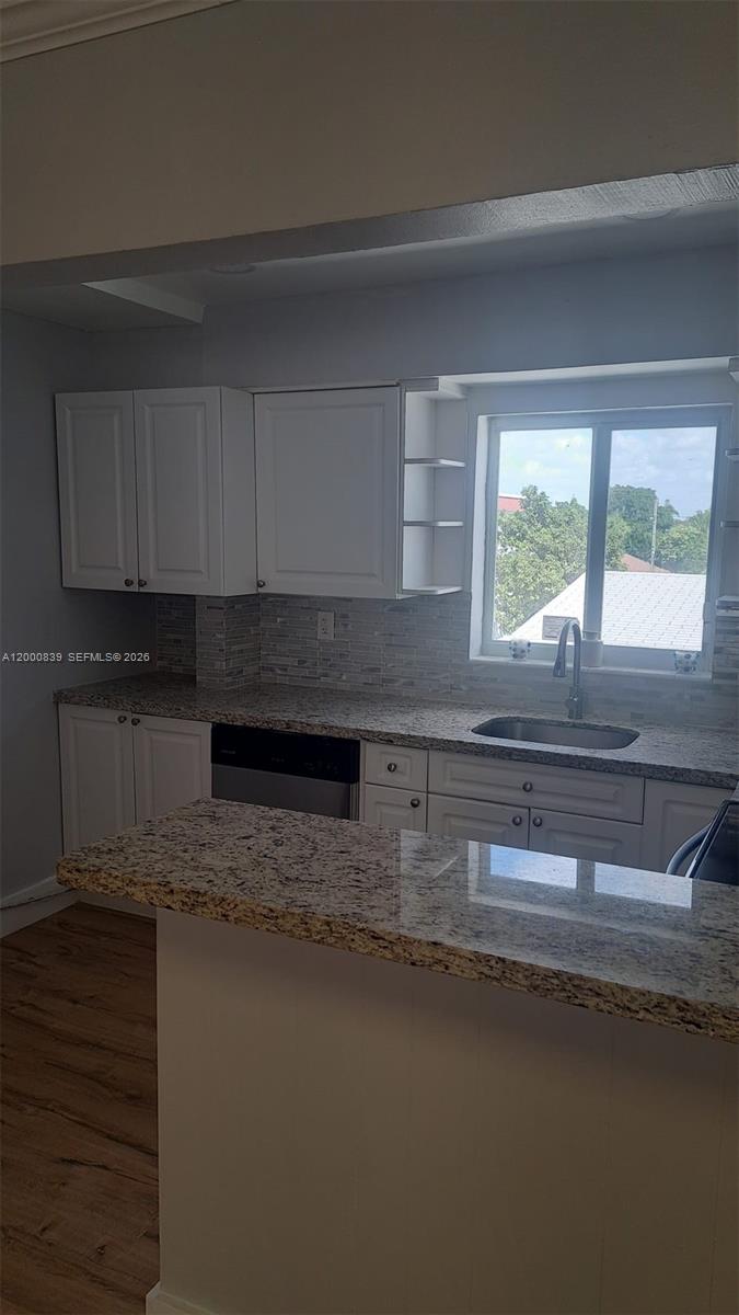 PARADISE GARDENS II CONDO - Residential Lease