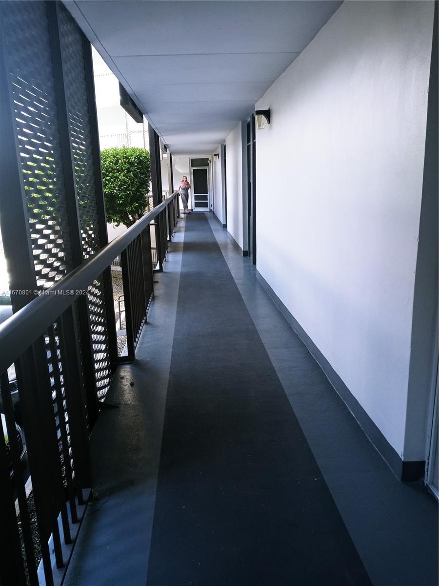 BISCAYA IV CONDO - Residential